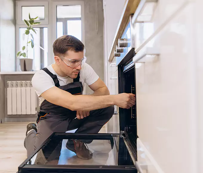 Why Watertown Bakers Rely on Appliance Repair Watertown for Every Electric Oven Fix?